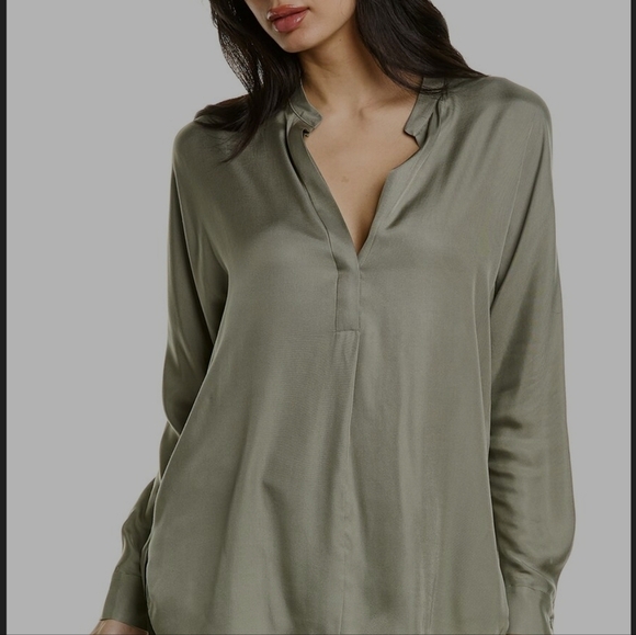 Vince Olive Green Silk Top Size Medium - Picture 2 of 5